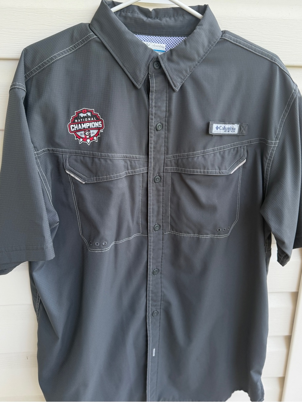 Columbia Men’s Gray Short-Sleeve Georgia’s 2021 National Champions Patch Med